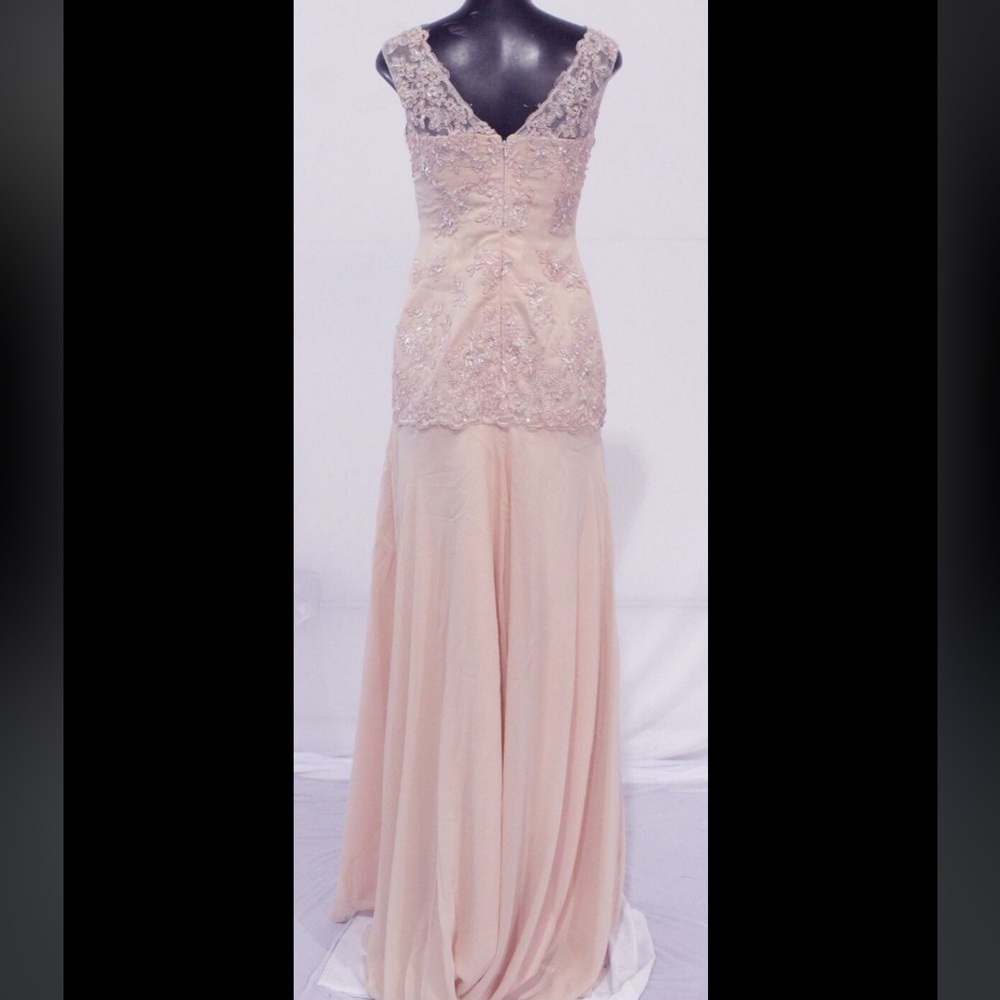 Hebeos Drees - Picture 3 of 11